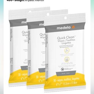 Medela Quick Clean Wipes - White and Yellow